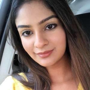 Meet your Posher, Anjali